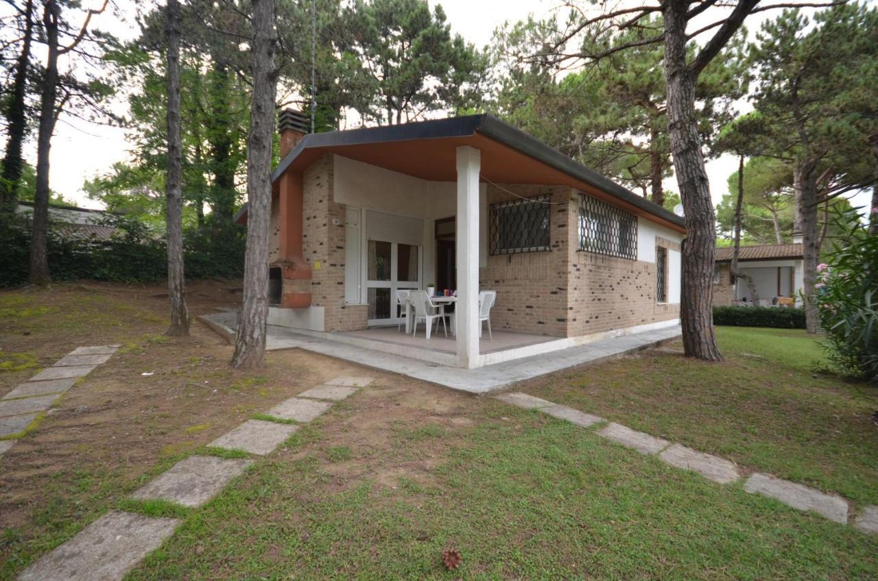 Villaggio Laura Lignano Sabbiadoro Luaran gambar
